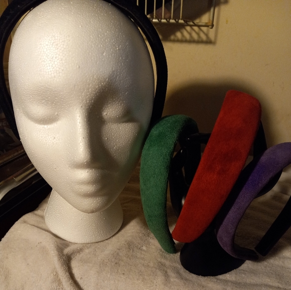 Used,not new 4pc suede headbands in black, green, light red,light purple color - Picture 2 of 3